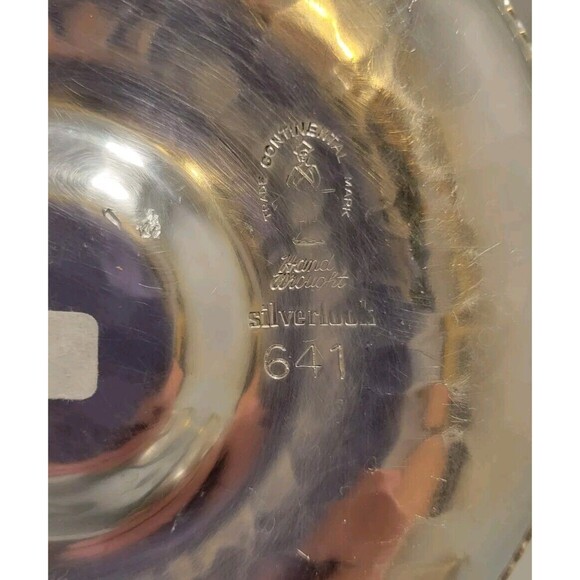 Vtg Set of 2 Continental Hand Wrought 7" Tray #641 Silverlook Hammered - Picture 5 of 9